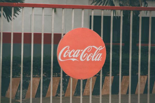 how to trademark a business name UK